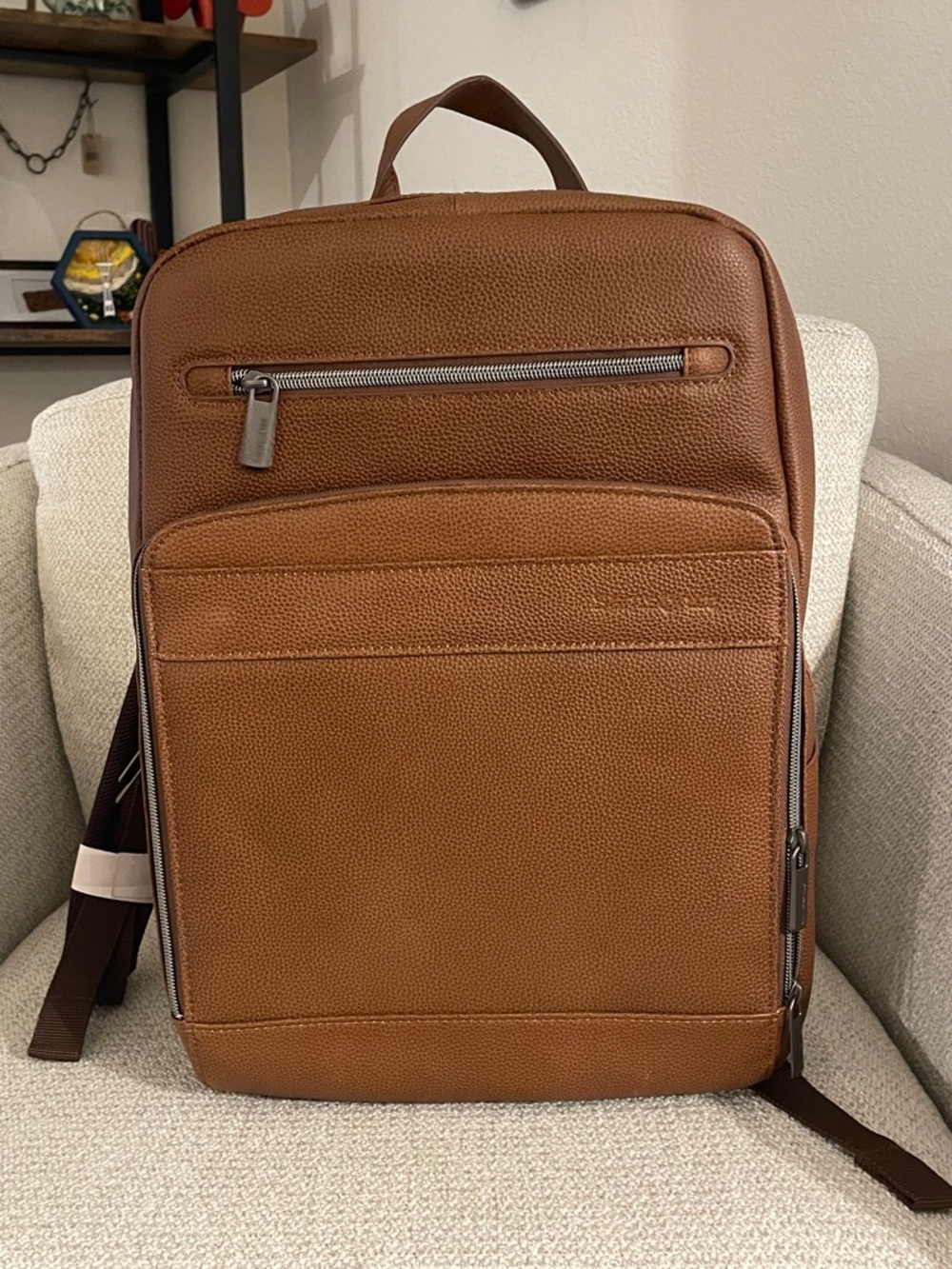 Men's Tan Leather Samsonite Backpack - Sleek Everyday Carry